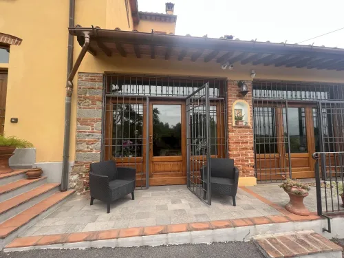 PETRAIA 
