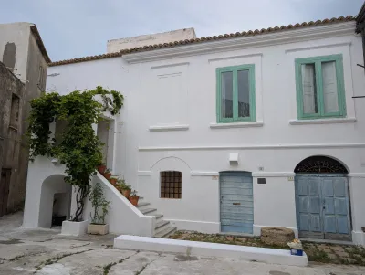 STRONGOLI CASA CENTRO