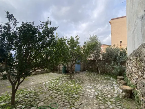 STRONGOLI CASA CENTRO
