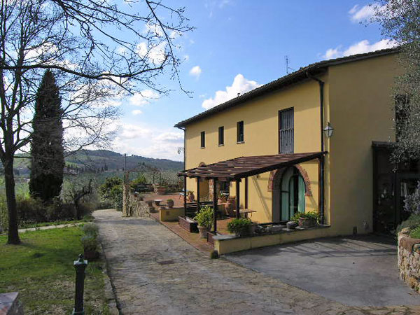 VILLA OLIVA