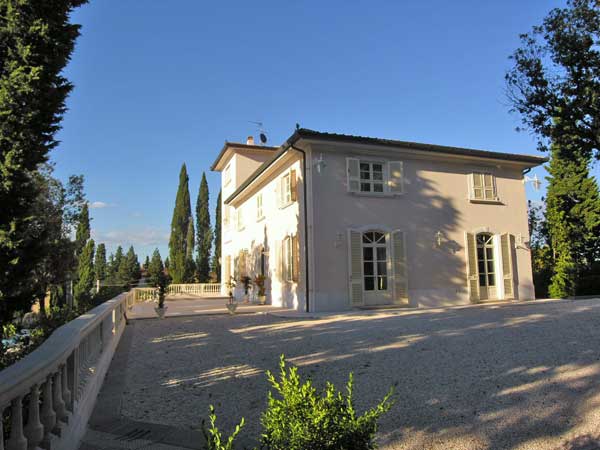 VILLA PIETRA