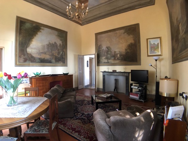 VILLA MARAT