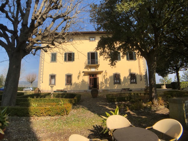 VILLA MARAT