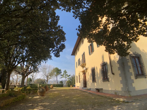 VILLA MARAT