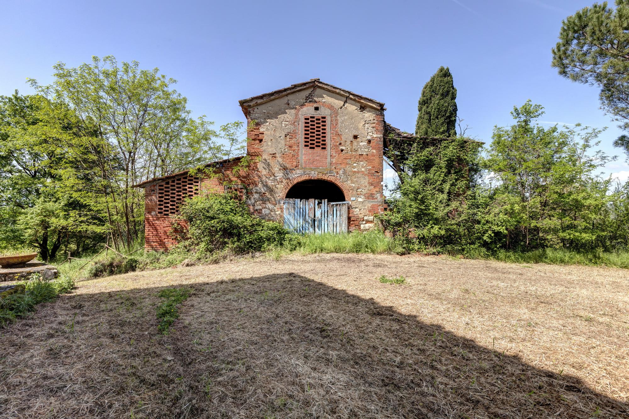CASALE LA SELVA