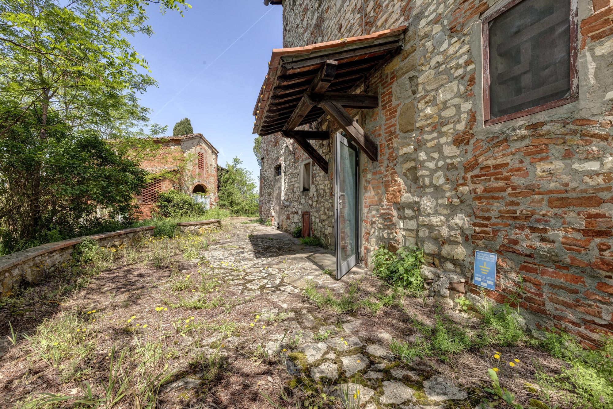 CASALE LA SELVA