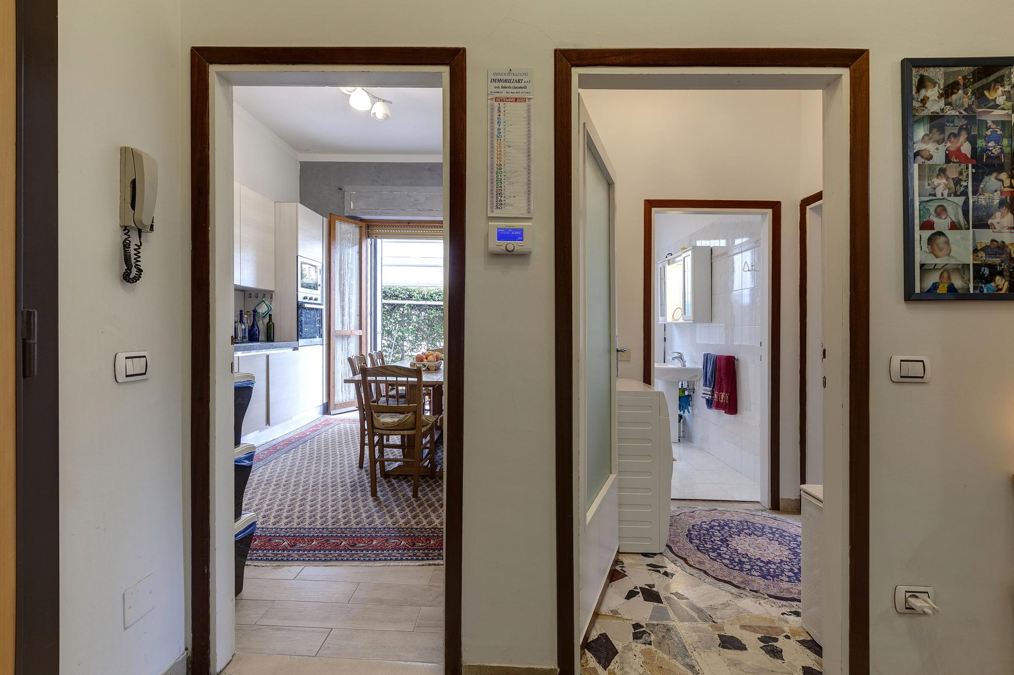 KILIM BARE PROPERTY