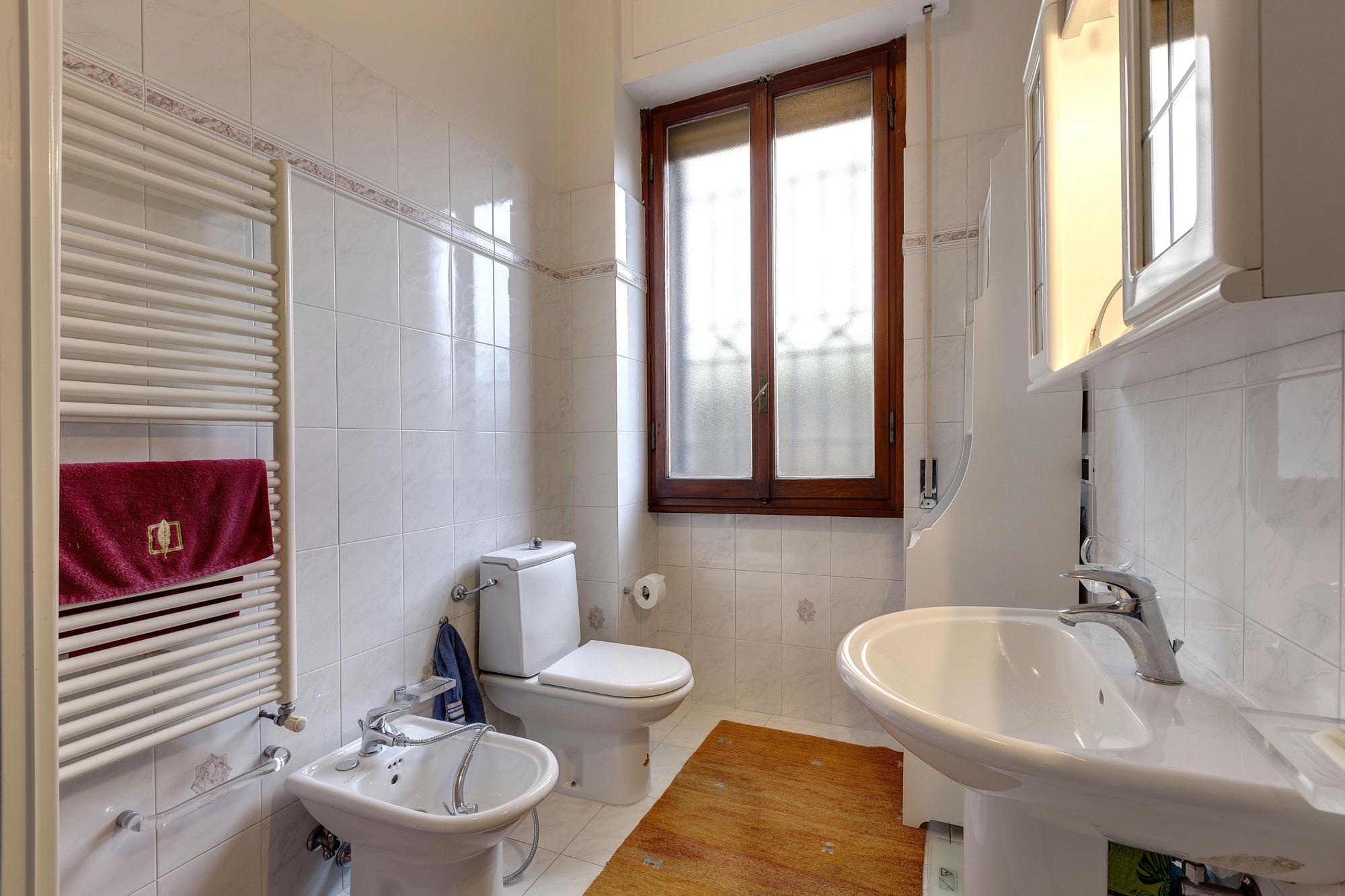 KILIM BARE PROPERTY